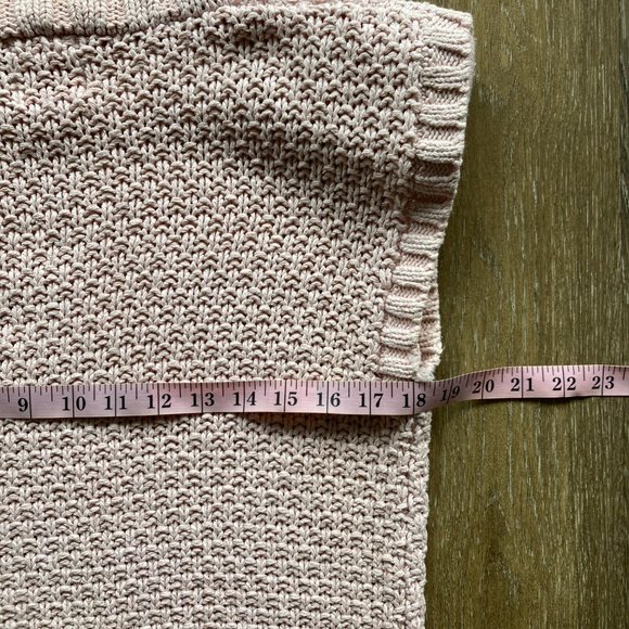 Vintage Knit DeVille Hand Knit Size M Pink Sweater Vest - Picture 6 of 8